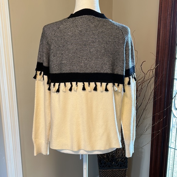 Gilli tassel sweater szM - Picture 8 of 12